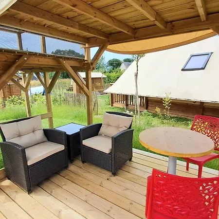 Luxury tent Domaine Le Jardin De Seraphine